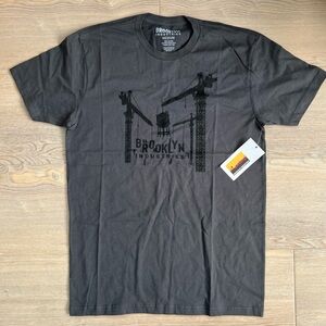 NWT - Brooklyn Industries Men’s T- Shirt - Size M